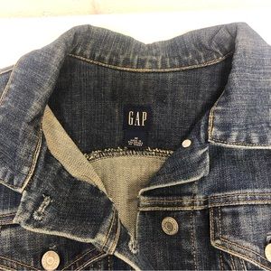 Gap Women’s Denim Jacket with Stretch